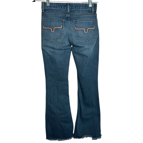 Women's Blue Jeans - Picture 4 of 12